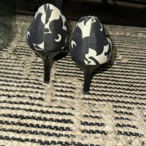 Anne Klein pointed heels - Picture 6 of 6